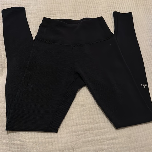 ALO High Waist Micro-Waffle Black Low Key Leggings Size XXS EUC - Picture 7 of 9